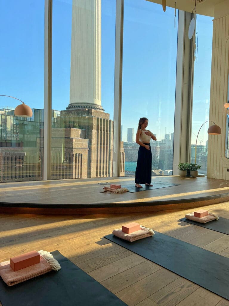 Skyline Yoga at JOIA Bar